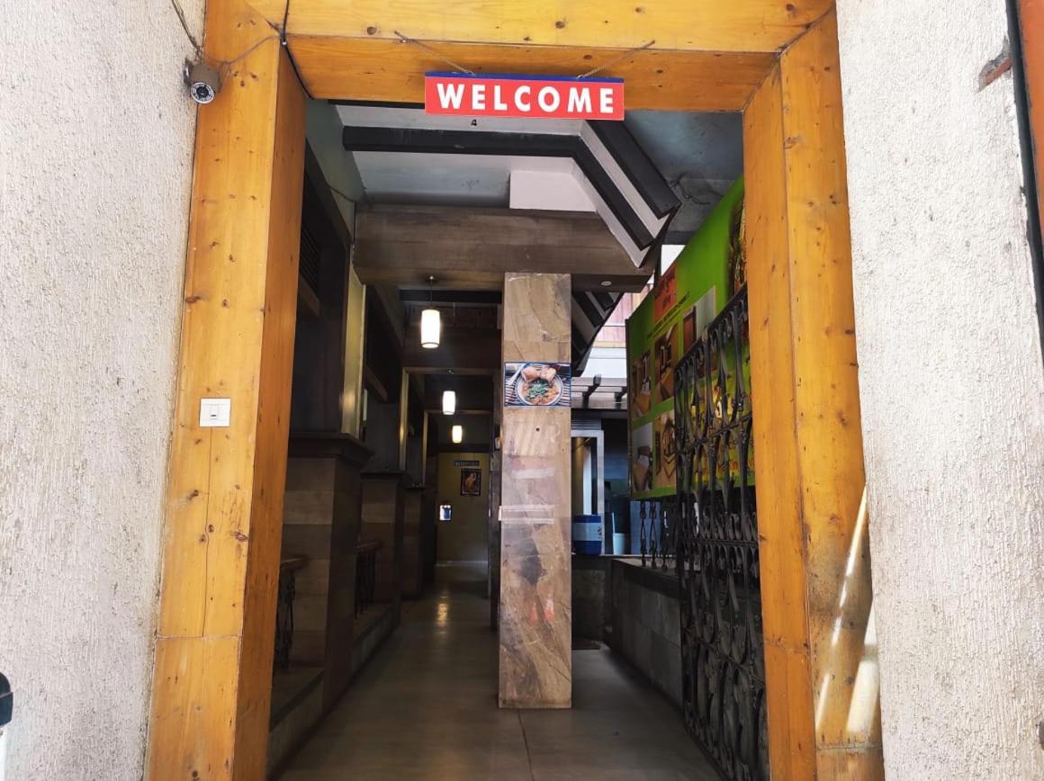 Hotel Sham Suman Kolhapur Exterior foto
