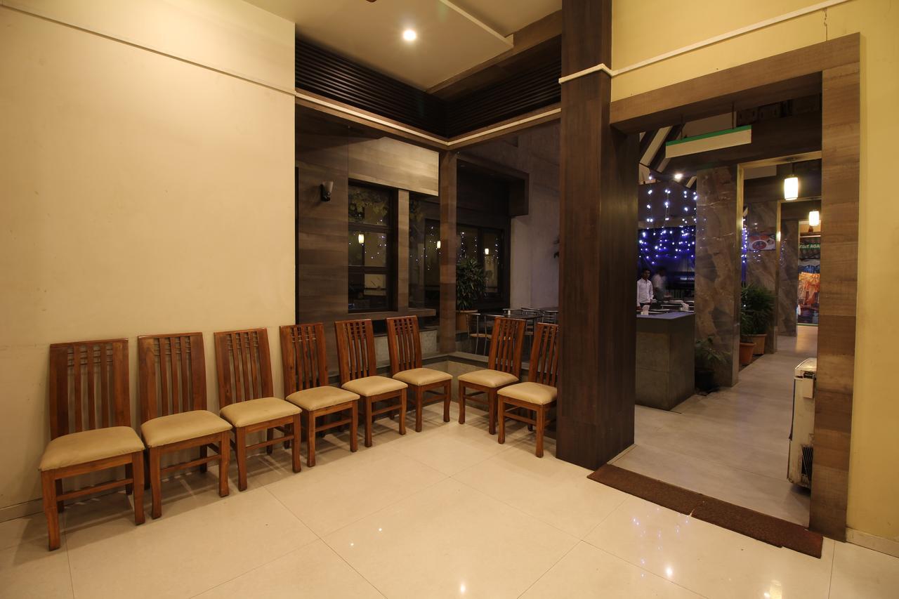 Hotel Sham Suman Kolhapur Exterior foto