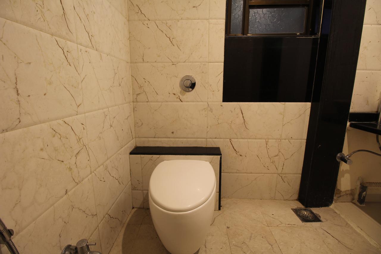 Hotel Sham Suman Kolhapur Exterior foto